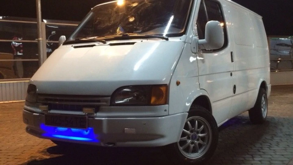 Ford Transit Чаюля) 3