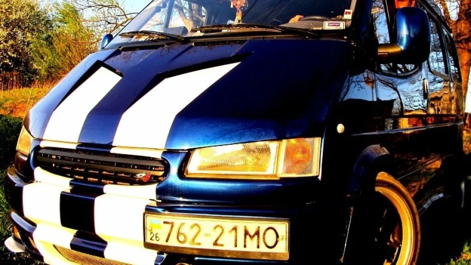 Ford Transit COSWORTH 2