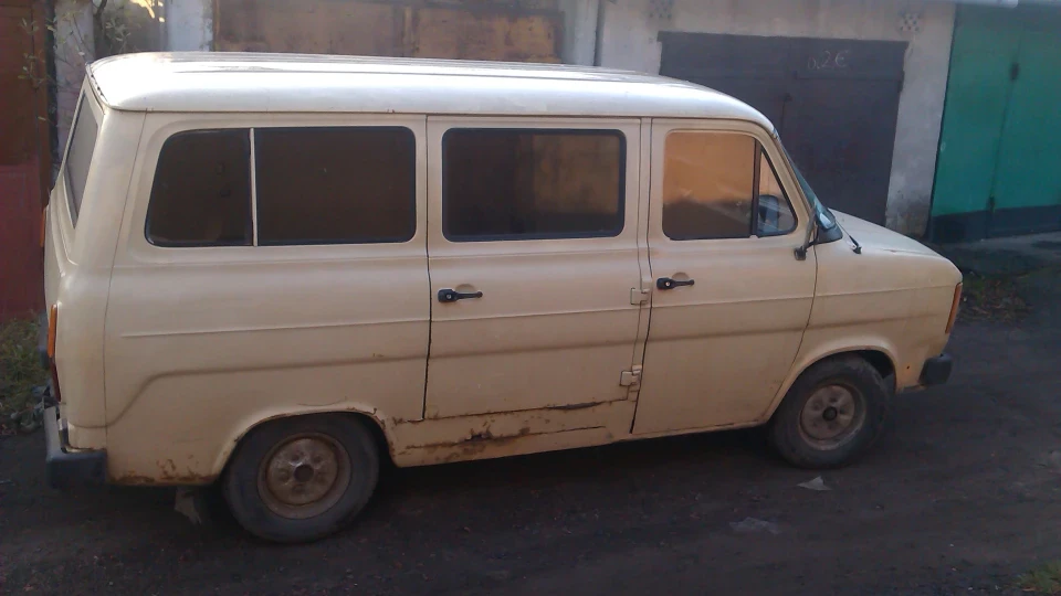 Ford Transit Flying Fortress 2