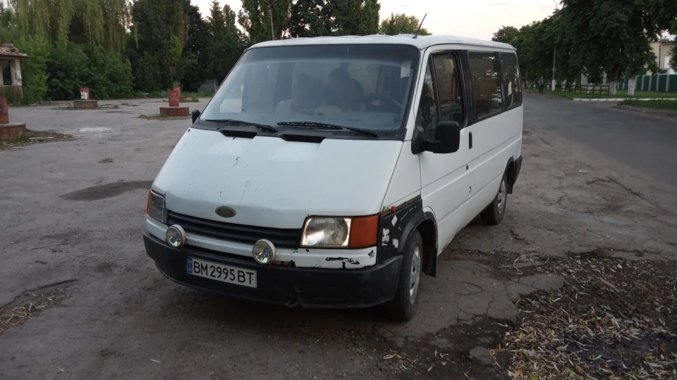 Ford Transit Короткий пасажир 2
