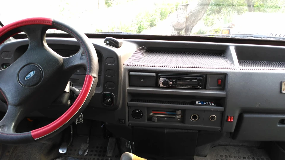 Ford Transit Червоний дракон 2