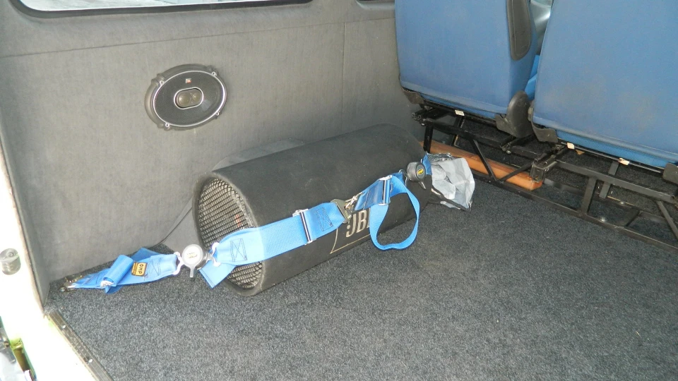 Ford Transit Lyavik motorsport 4