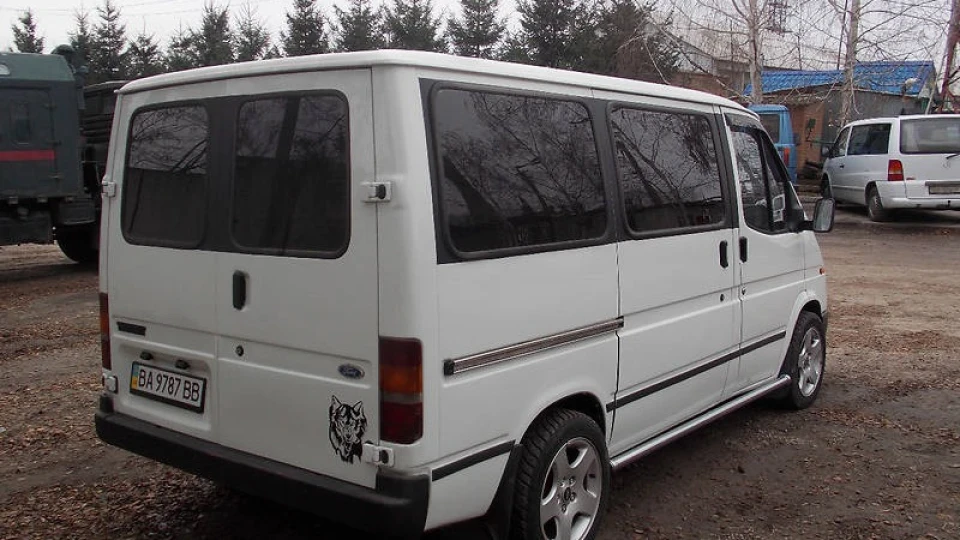 Ford Transit MULTIVAN 5