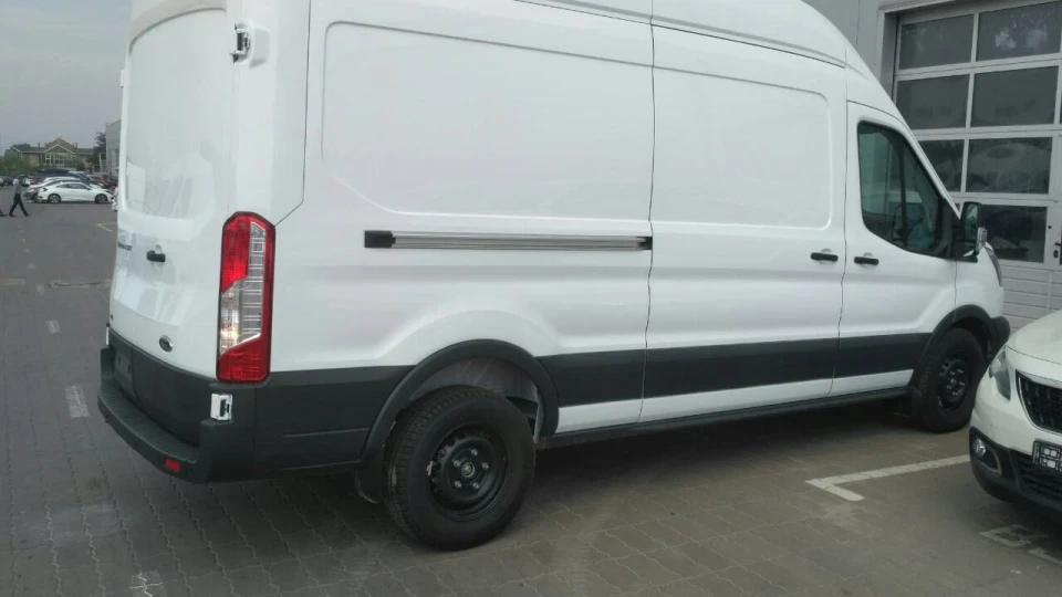 Ford Transit Новинка 2.0 130 к.с L3H3 2