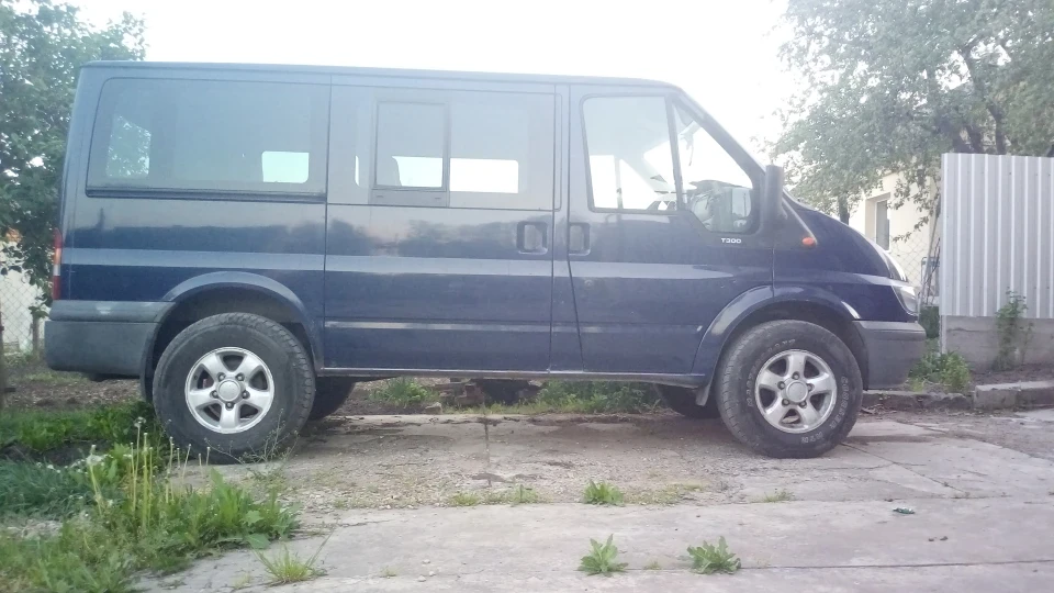 Ford Transit Рідкісна версія бензинки