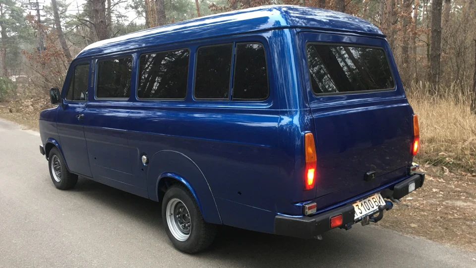 Ford Transit Синій Бегемот V6 2.9 BRD 4