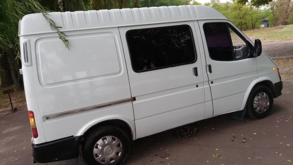 Ford Transit Скандинавська версія