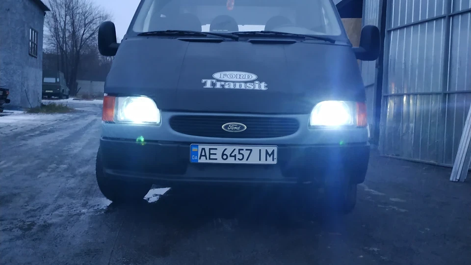 Ford Transit Спритний Старий 5