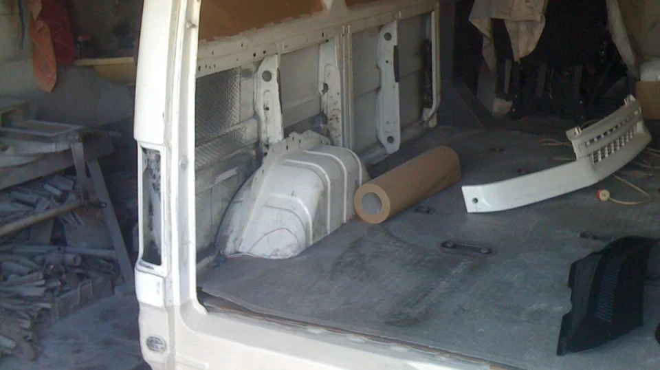 Ford Transit Wagon 4