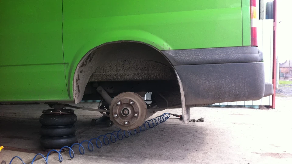 Ford Transit зелений крокодильчик 2