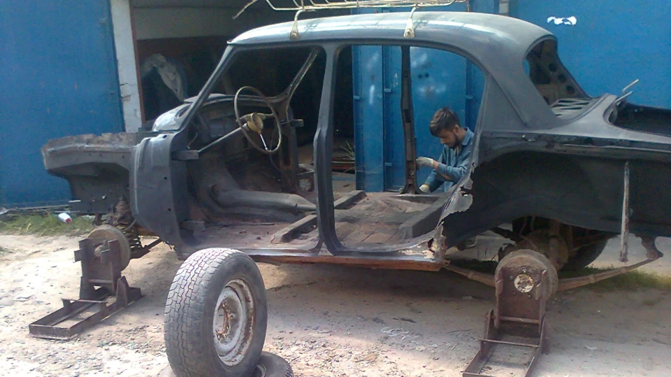 ГАЗ 21 Back in black 2