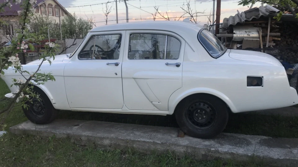 ГАЗ 21 Білий Принц 2