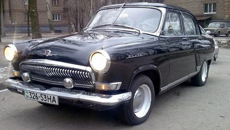 ГАЗ 21 чорна ластівка 4