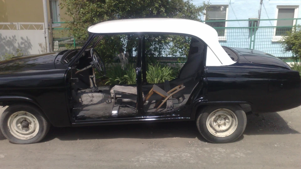 ГАЗ 21 Чорна Блискавка 3