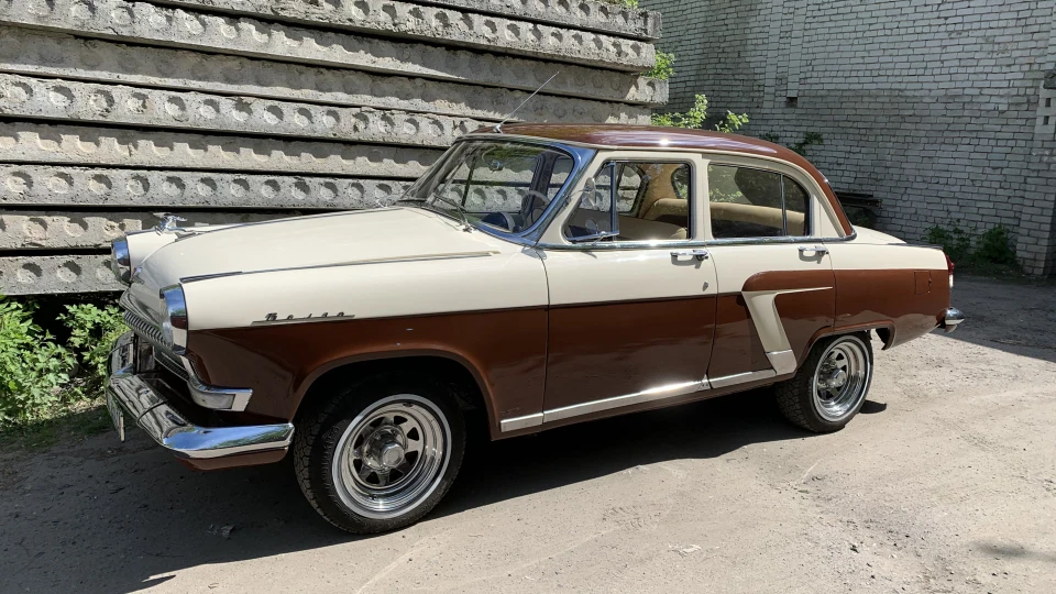 ГАЗ 21 У стадії реставрації 2