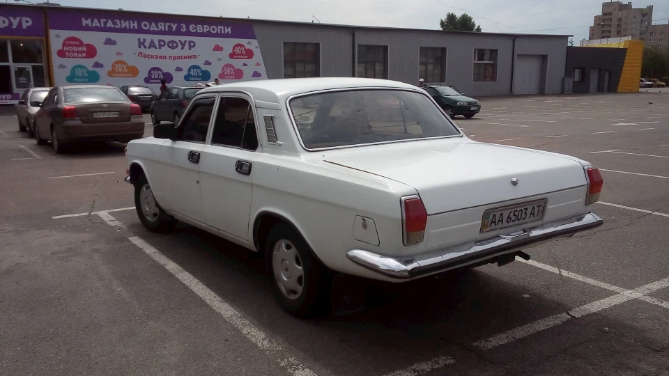 ГАЗ 24 10 Біла баржа 3