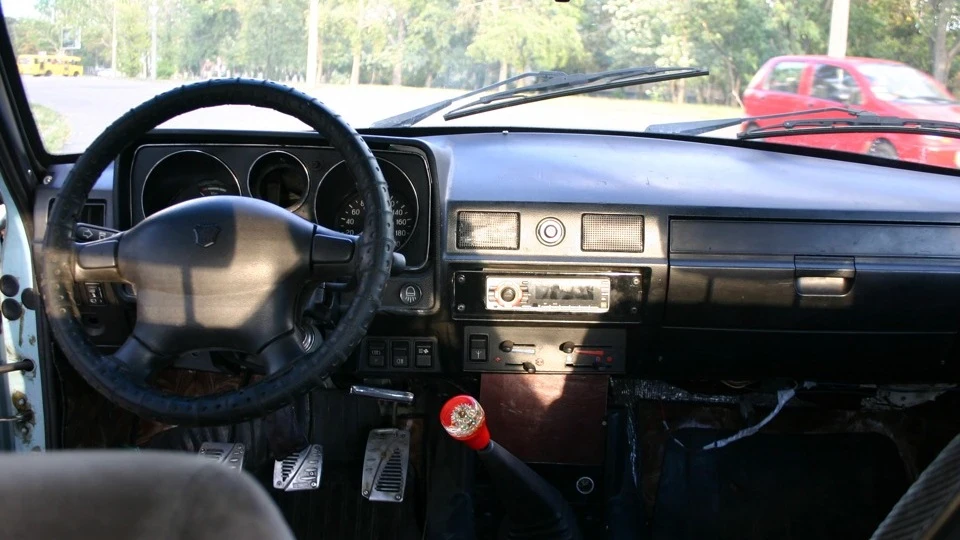 ГАЗ 24 блакитний ангел 4