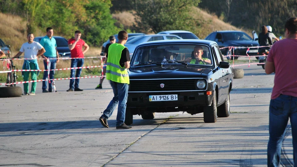 ГАЗ 24 Чорна Волга 4