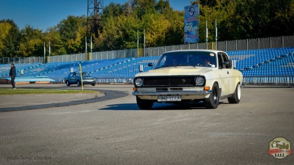 ГАЗ 24 М30В28 4