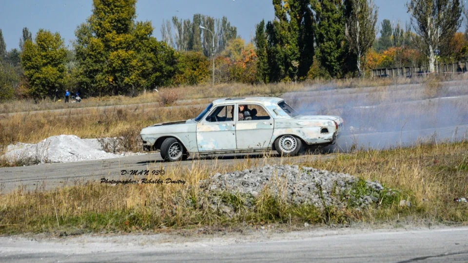 ГАЗ 24 на базі БМВ 4