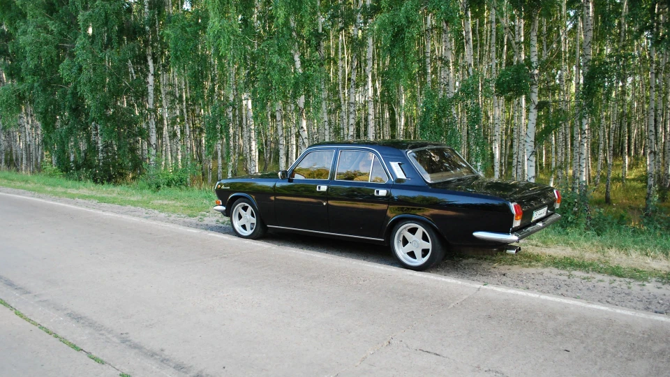 ГАЗ 24 на базі BMW M50B30 4