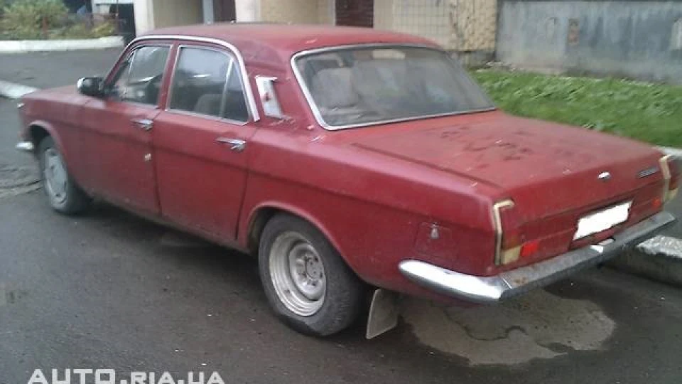 ГАЗ 24 П'яна вишня 2