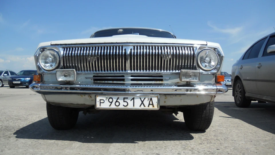 ГАЗ 24 Половинка V8 2