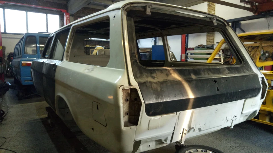ГАЗ 24 реставрація Швидкої СРСР 4