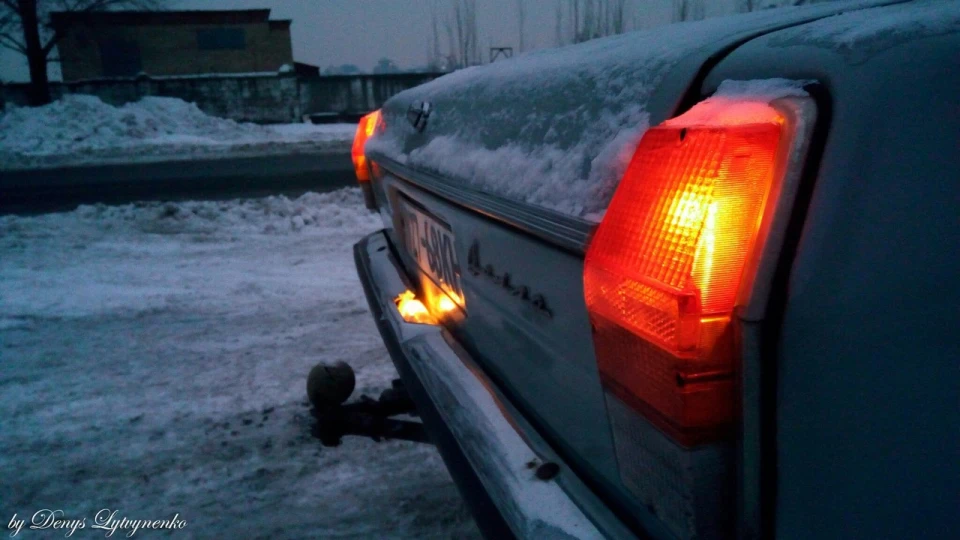 ГАЗ 24 Бабуся дає Жити 5