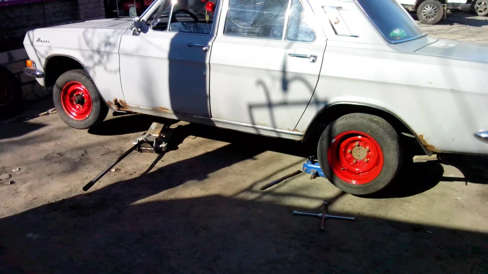 ГАЗ 24 Старий корч 5