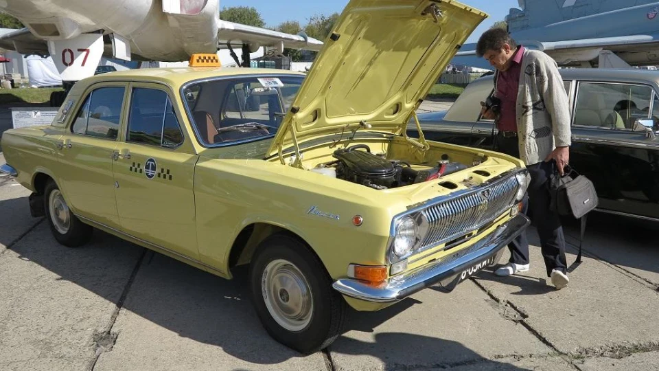 ГАЗ 24 жовте таксі з СРСР! 4