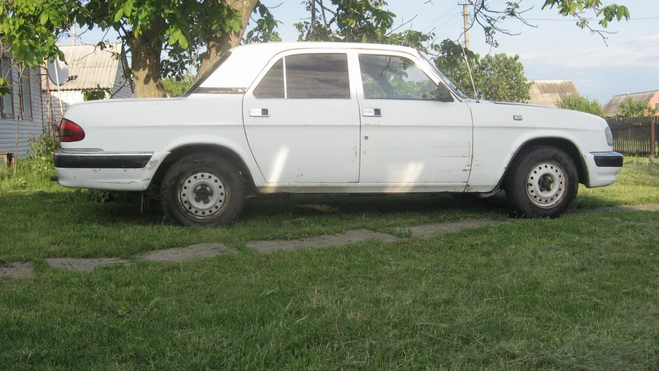 ГАЗ 31 Білий лайнер 2
