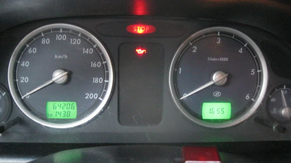 ГАЗ 31 Волга 31105 Chrysler 2.4 5