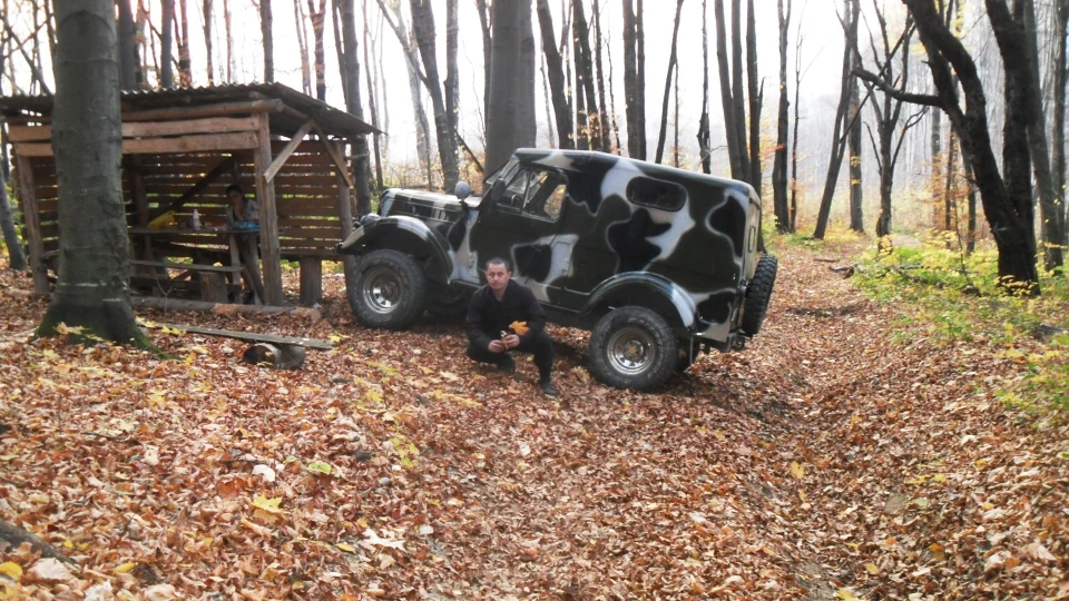 ГАЗ 69 Зелений партизан 3