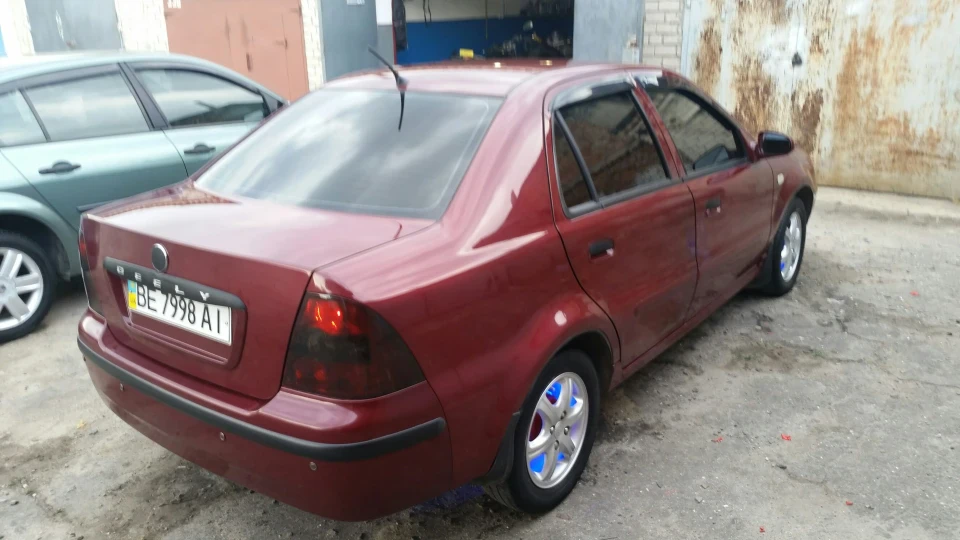 Geely CK 2
