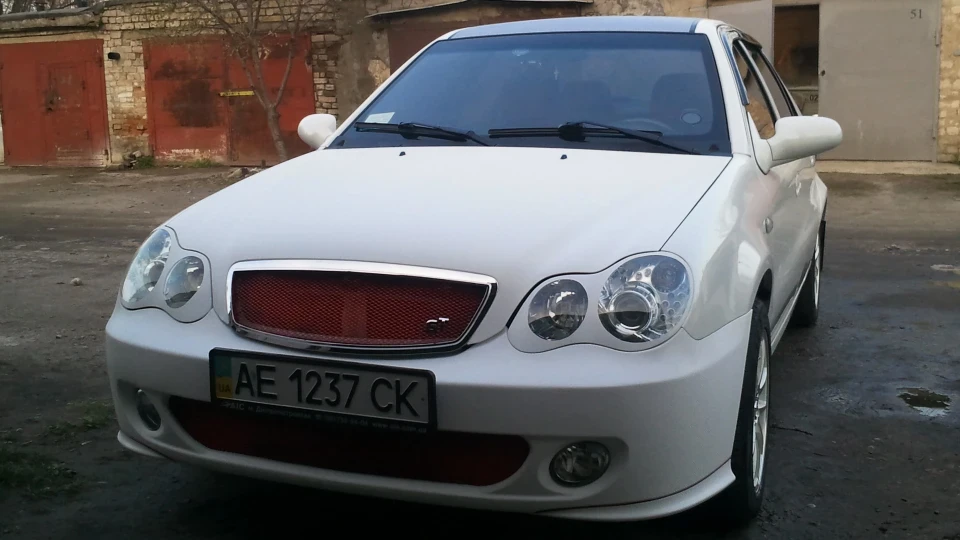 Geely CK Білосніжка 4