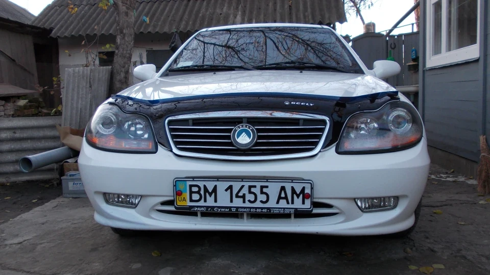 Geely CK bianco mosca 2