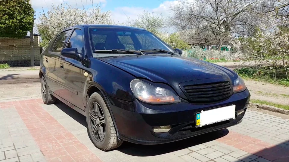 Geely CK Чорний Китаєць