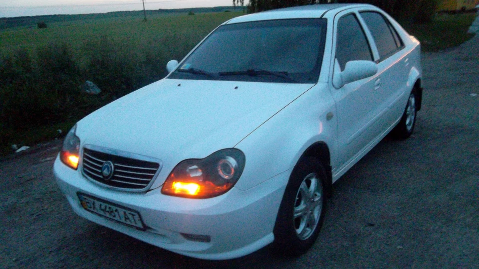 Geely CK Geelyntwagen 4
