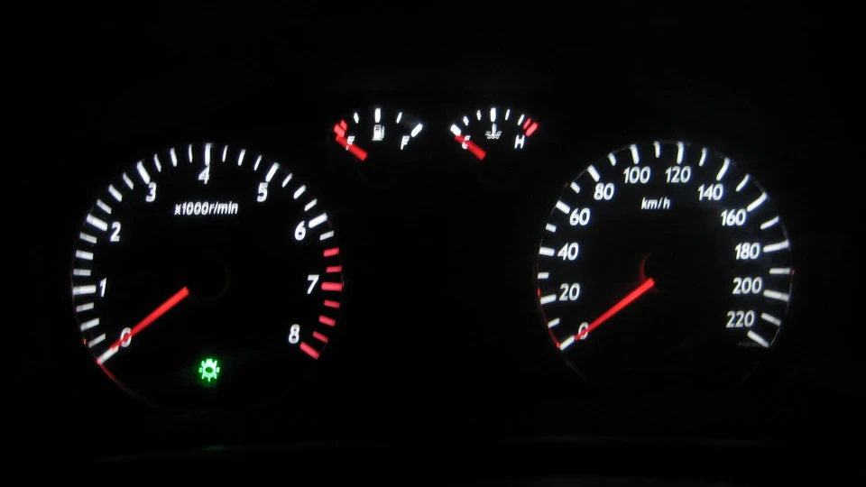 Geely CK Китайці намагалися シ 3