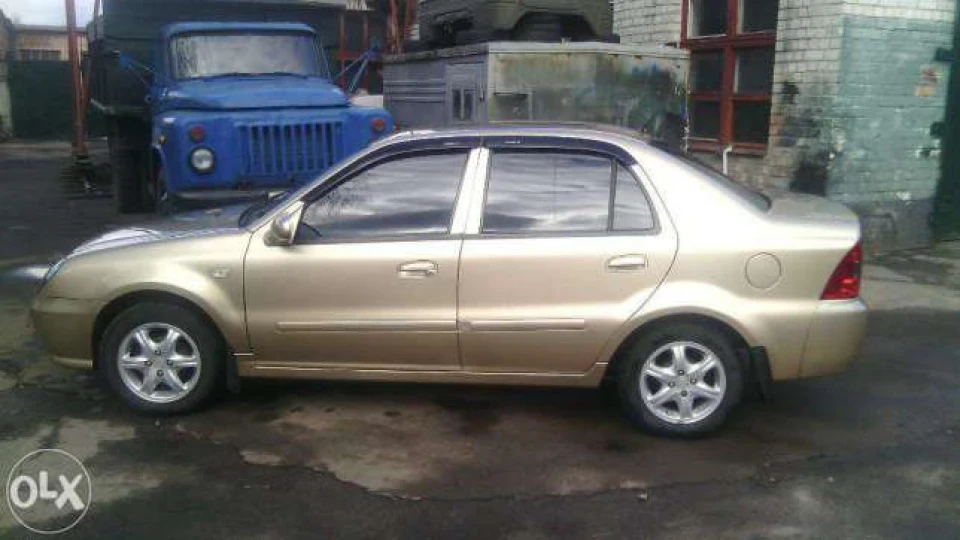 Geely CK Ластівка 2