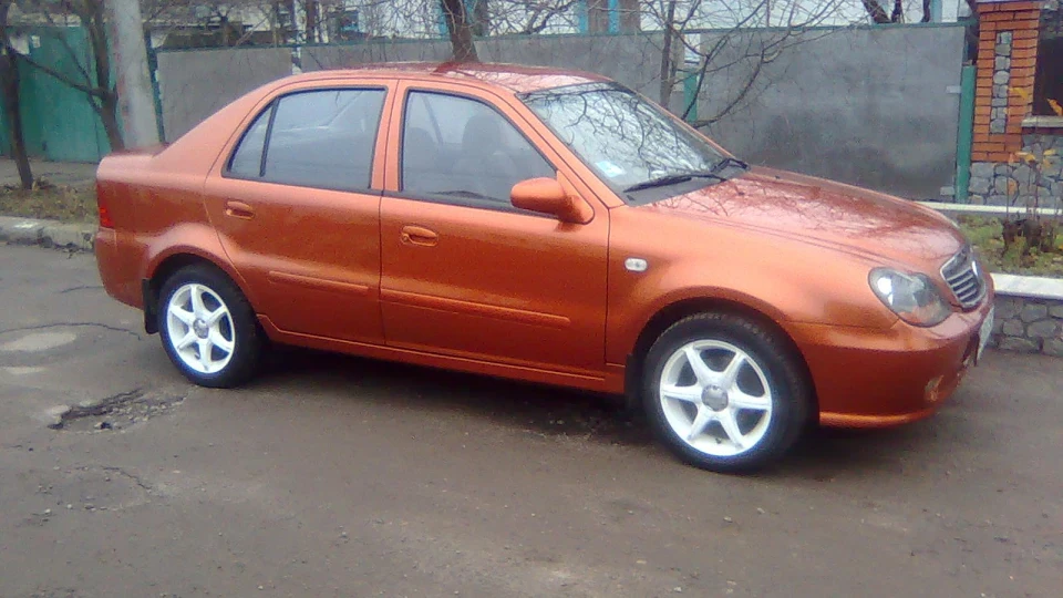 Geely CK Мідний металік 2