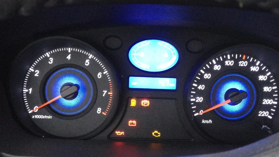 Geely CK Син в Жилеска 2