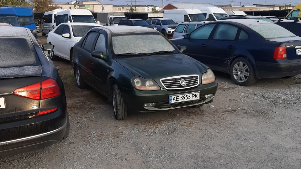 Geely CK Верде зелена красуня 5