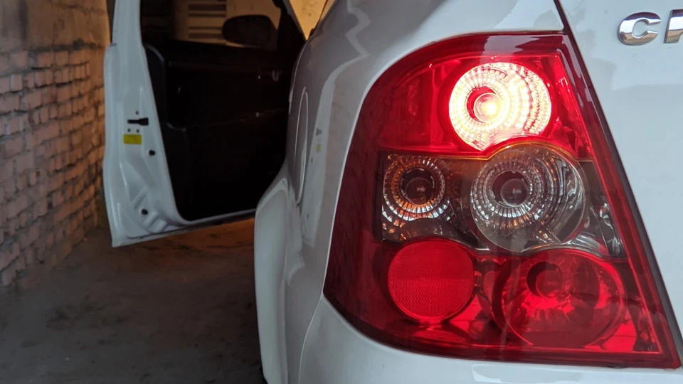 Geely CK White Emotion 2