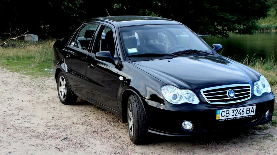 Geely CK жилібона) 2