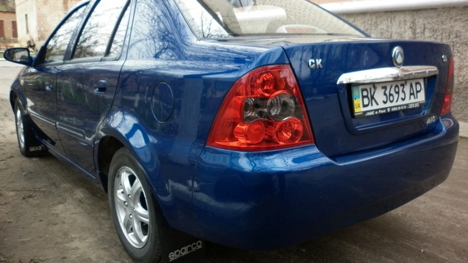 Geely CK Жулік 3
