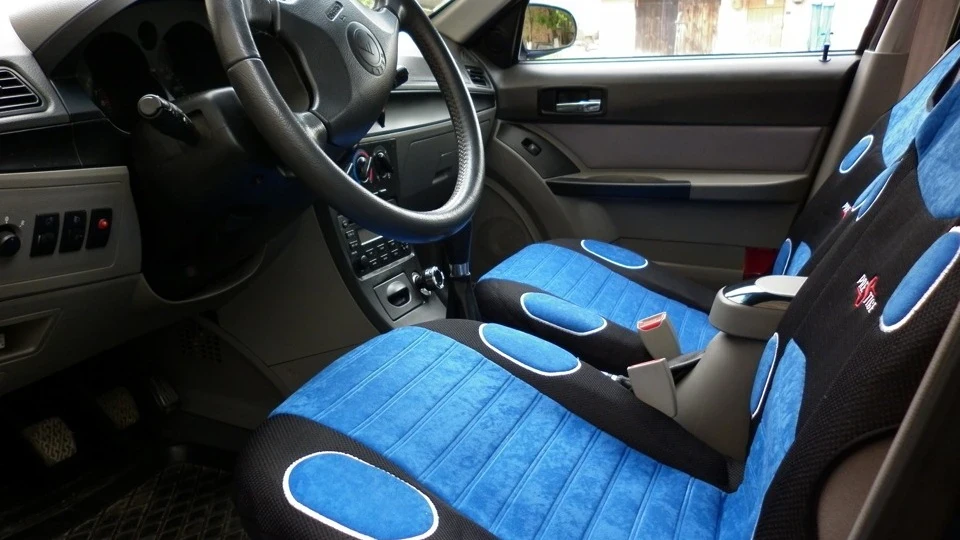 Geely CK Жулік 4