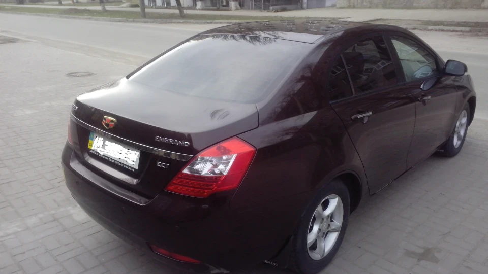 Geely Emgrand EC7 FE-1 3