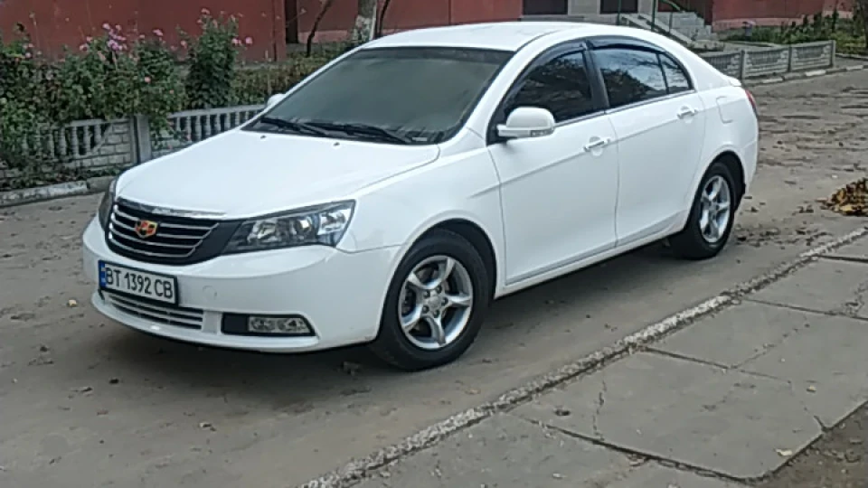 Geely Emgrand EC7 FE-1